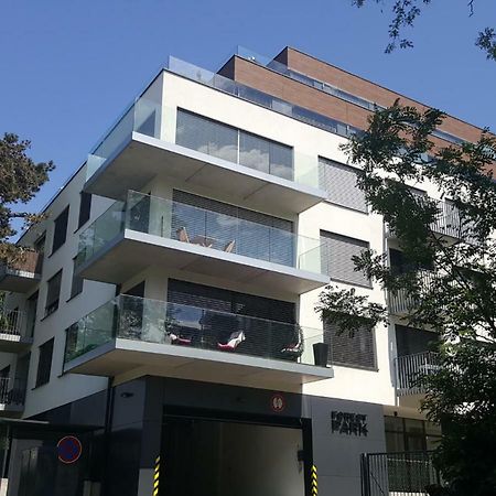 Forest Park By Zoom Apartments Bratislava Exterior photo